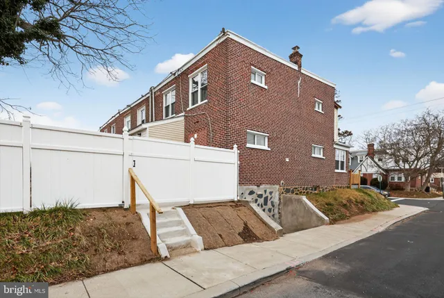 a view of a house with a outdoor space