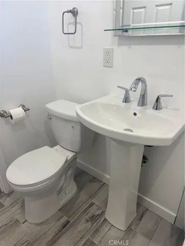 $2,850 | 323 East Olive Avenue, Unit B, Monrovia, CA 91016