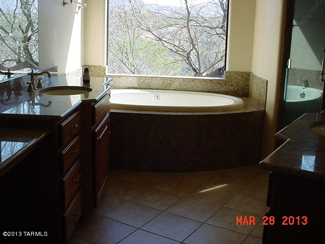8240 South Long Bar Ranch Place Vail, AZ 85641 - Photo 8 of 22