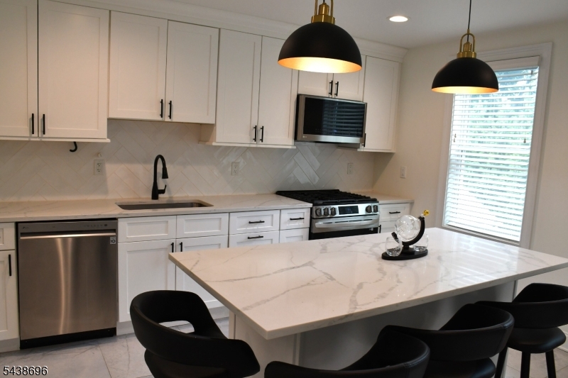 5 Lewis Street Wayne, NJ 07470 - Photo 9 of 12