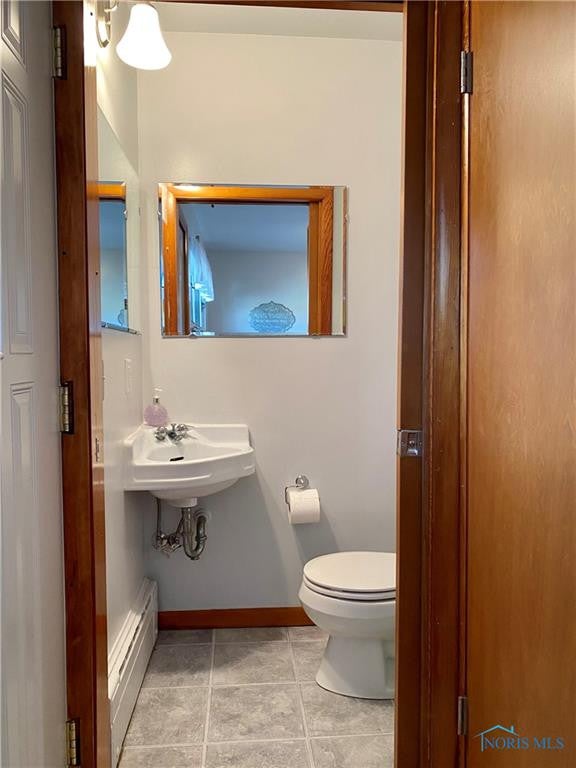 3929 Seaman Road Oregon, OH 43616 - Photo 36 of 50 Half bath off utility room.