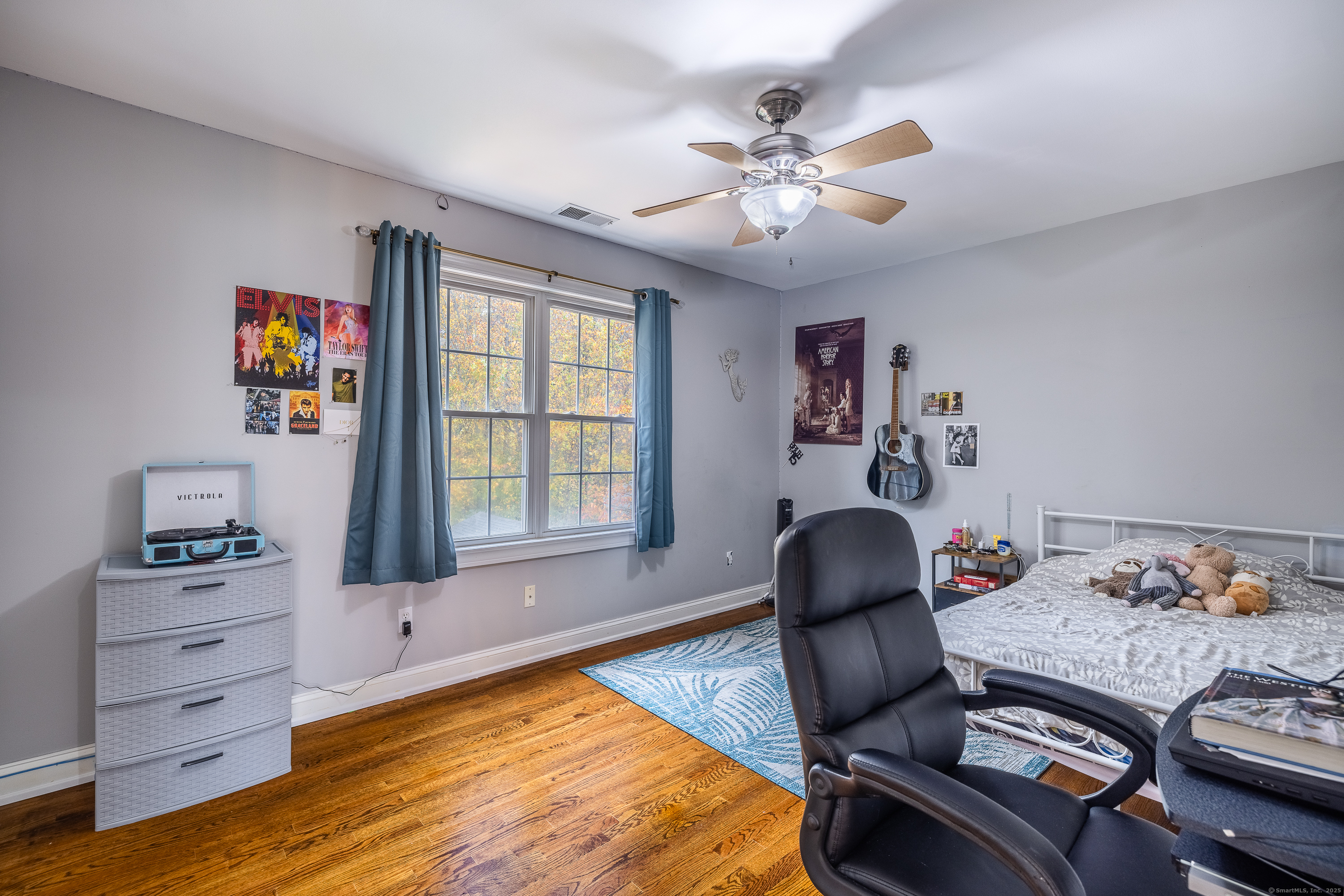 22 Brookfield Road Seymour, CT 06483 - Photo 23 of 40