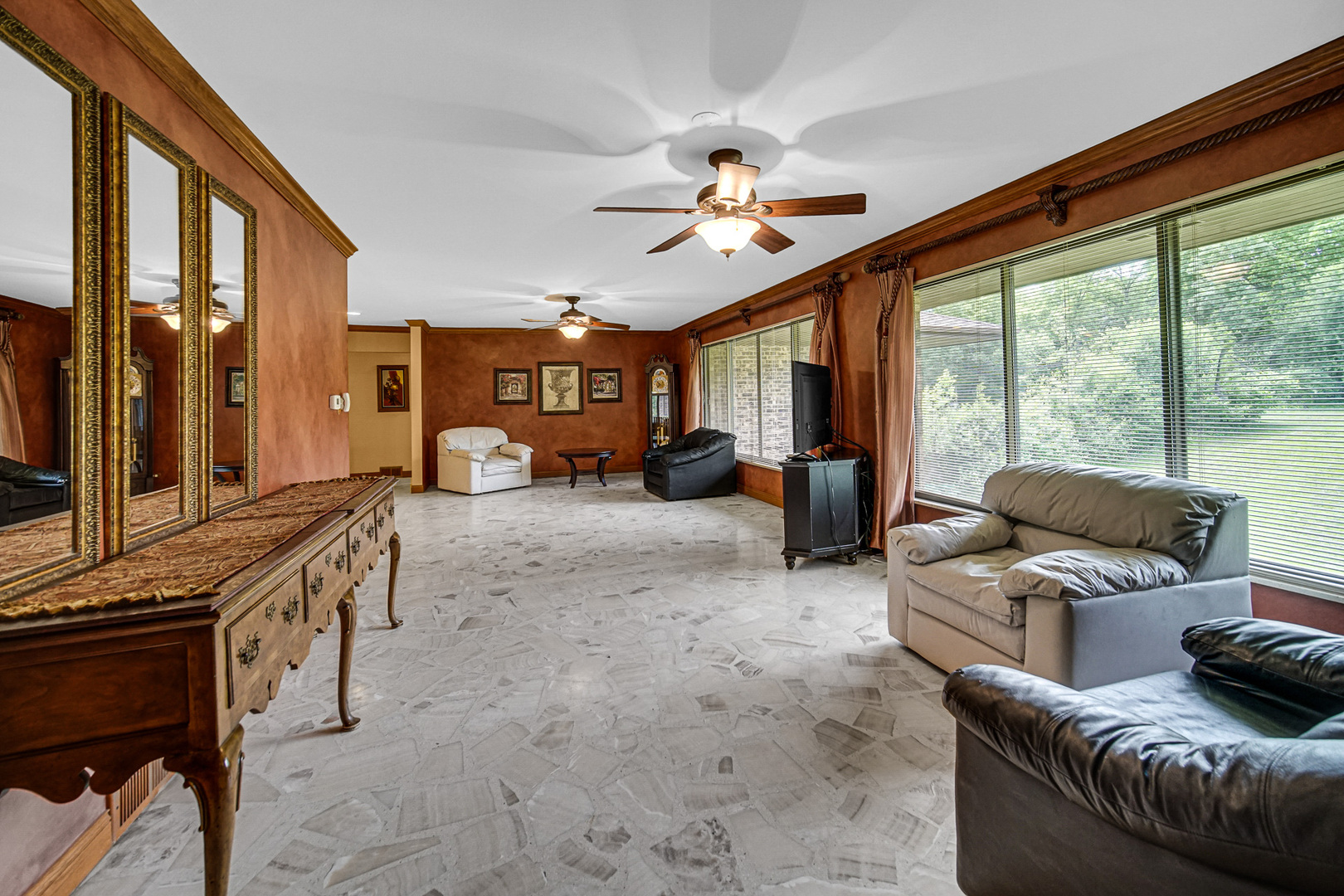 3620 Douglas Road Downers Grove, IL 60515 - Photo 8 of 19