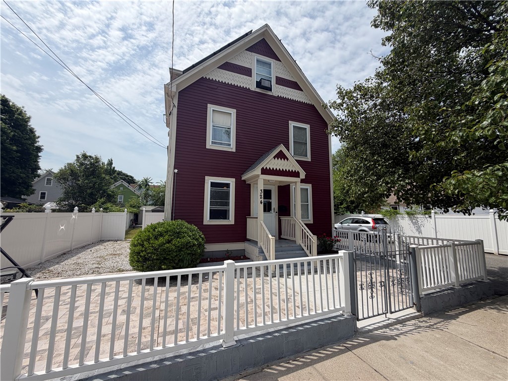 324 Dudley Street Providence, RI 02907 - Photo 1 of 24