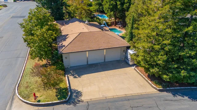 $1,199,000 | 3208 Bonanza Drive, Cameron Park, CA 95682