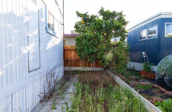 $188,000 | 24815 Normandie Avenue, Unit 82, Harbor City, CA 90710