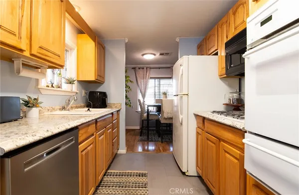 $188,000 | 24815 Normandie Avenue, Unit 82, Harbor City, CA 90710