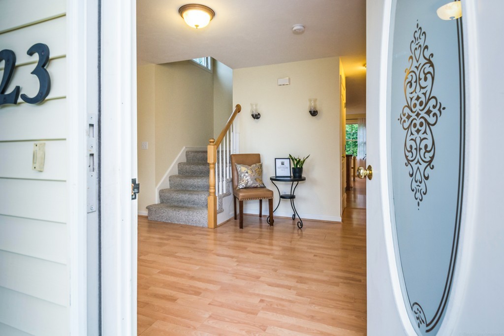 23 Frongillo Farm Road Worcester, MA 01604 - Photo 6 of 41 Gallery Image 6