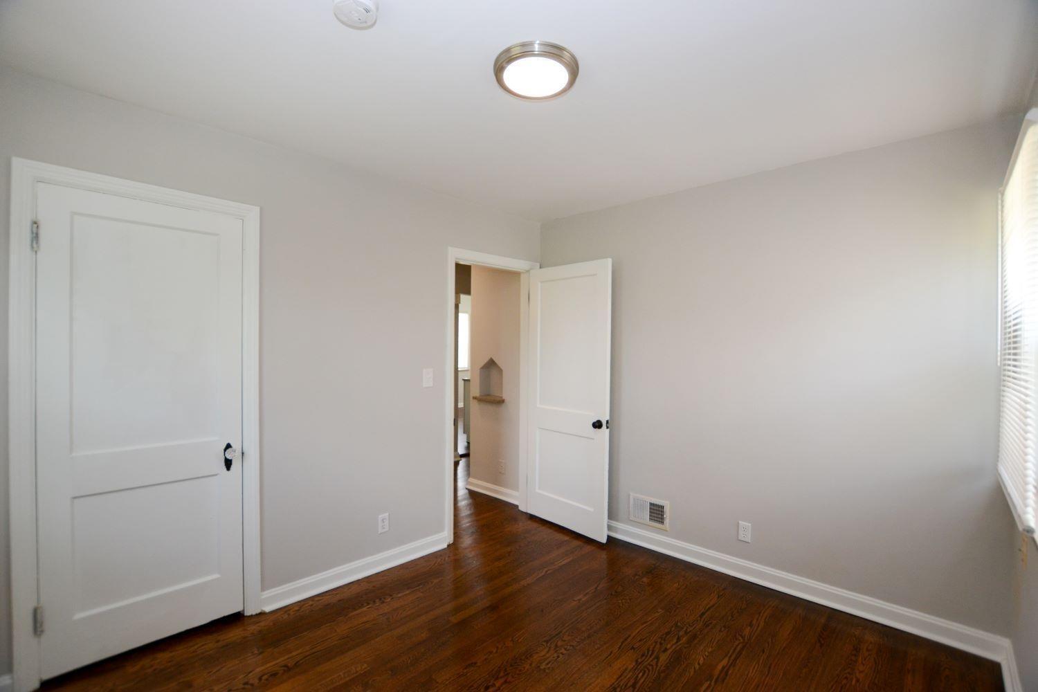 5556 Samver Road Cincinnati, OH 45239 - Photo 11 of 24