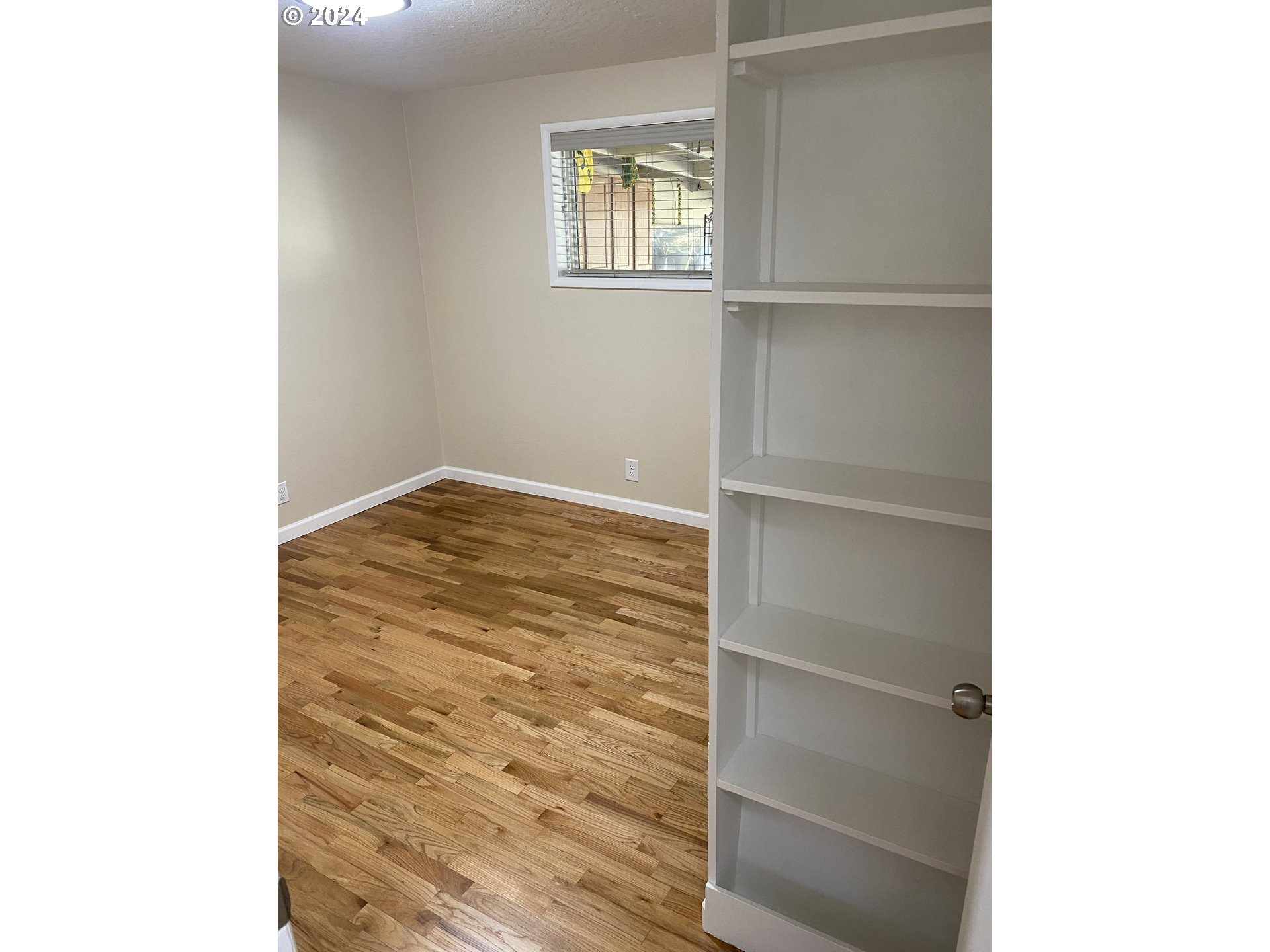 1324 Tamarack Street Springfield, OR 97477 - Photo 17 of 41