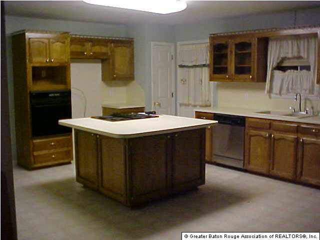 34059 Louis Leteff Road Denham Springs, LA 70706 - Photo 2 of 5