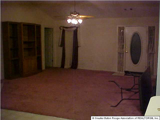34059 Louis Leteff Road Denham Springs, LA 70706 - Photo 4 of 5