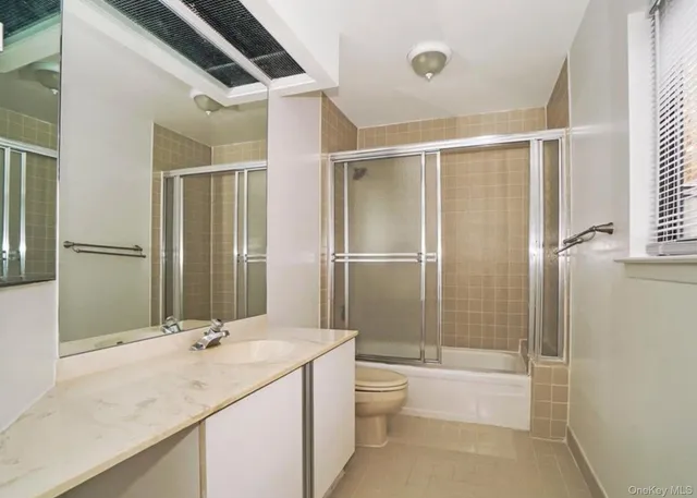 $6,500 | 277 Vista Drive, Jericho, NY 11753