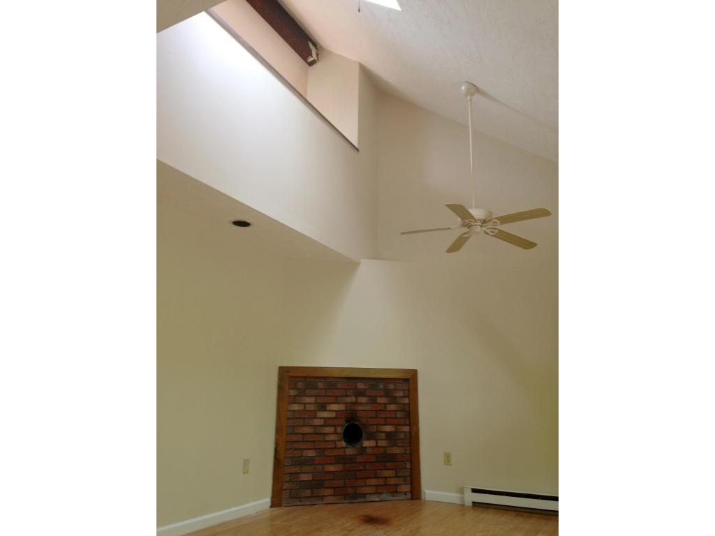 6 Cumberland Road, Unit 24 Gilford, NH 03249 - Photo 9 of 10 Gallery Image 9
