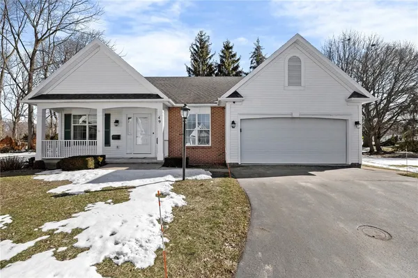 $248,000 | 49 Brownstone Lane, Greece, NY 14615