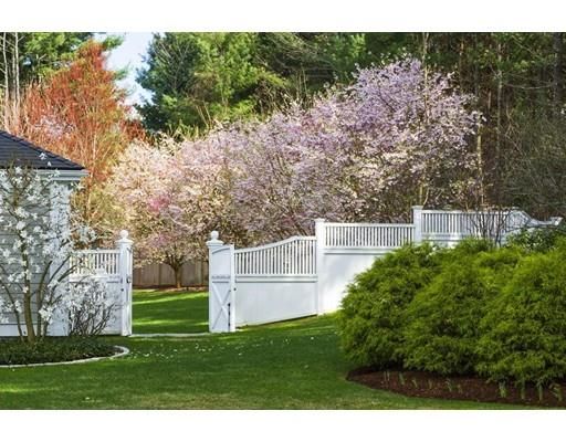$3,400,000 | 568 Wellesley Street, Weston, MA 02493