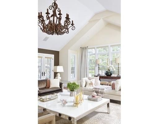 $3,400,000 | 568 Wellesley Street, Weston, MA 02493