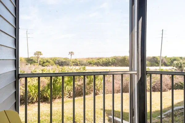 a view of a tennis court