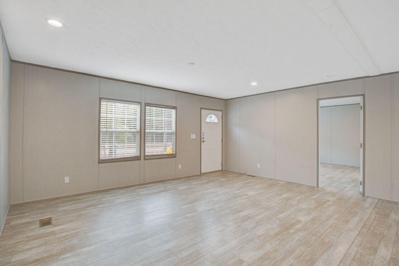 738 Campground Road Walterboro, SC 29488 - Photo 7 of 36 Gallery Image 7