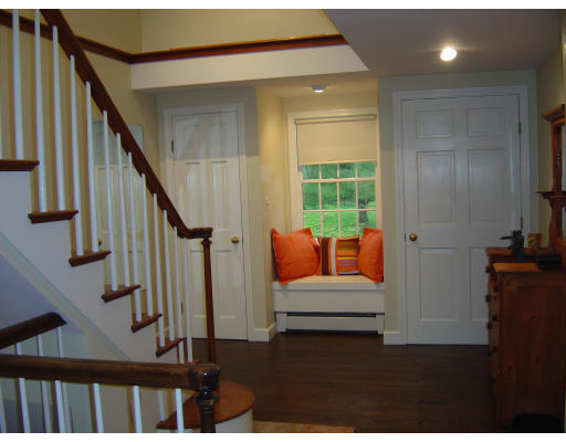 7 Colonial Road Dover, MA 02030 - Photo 9 of 11 Gallery Image 9
