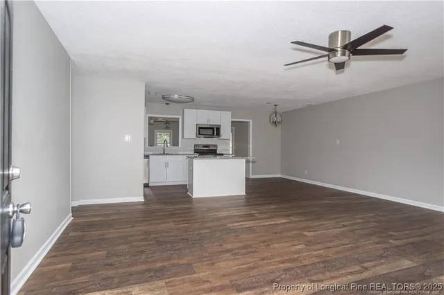 $2,200 | 820 Algood Avenue, Hope Mills, NC 28348