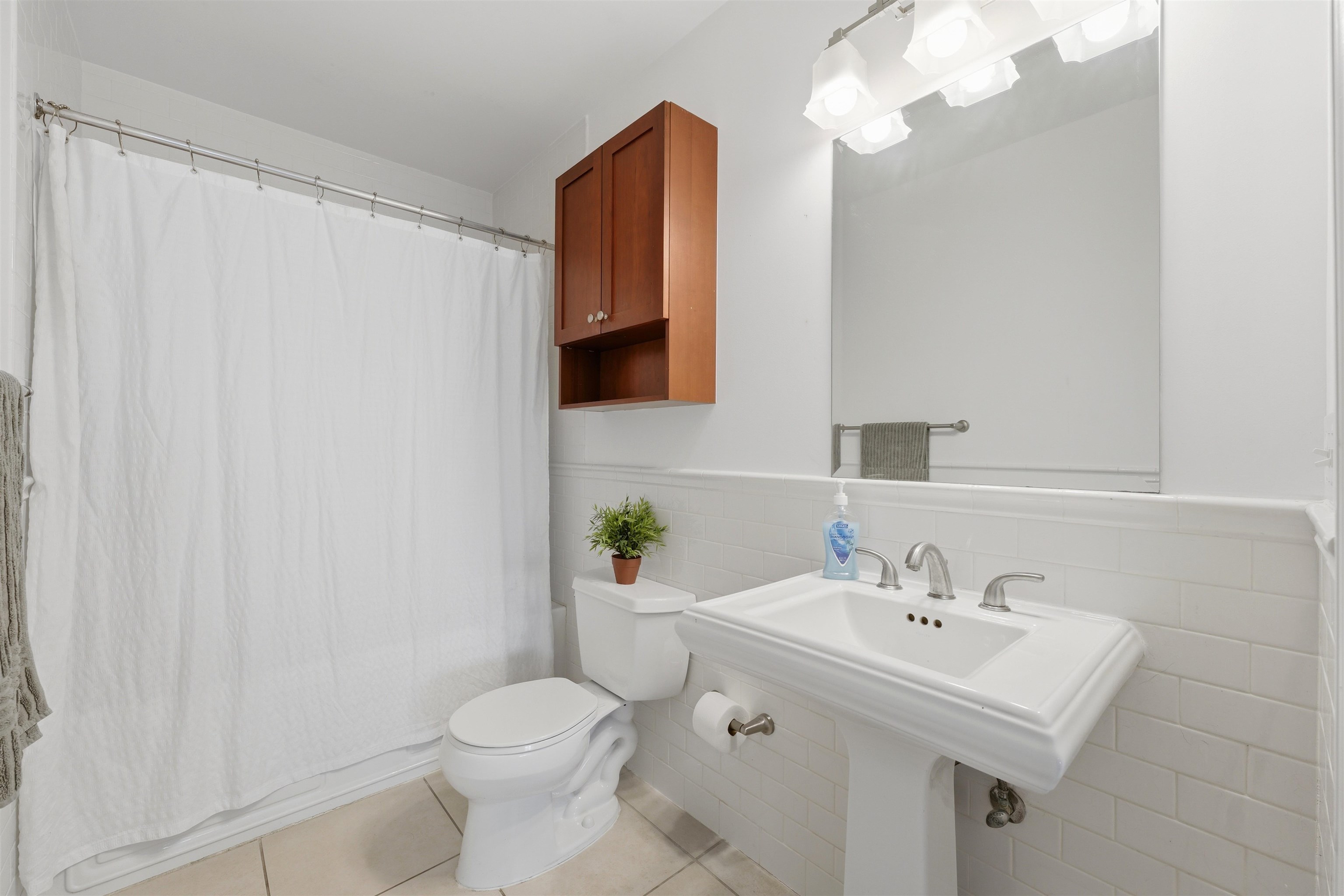203-207 Hackensack Plank Road, Unit 5B Weehawken, NJ 07086 - Photo 18 of 25