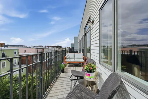 $825,000 | 203-207 Hackensack Plank Road, Unit 5B, Weehawken, NJ 07086