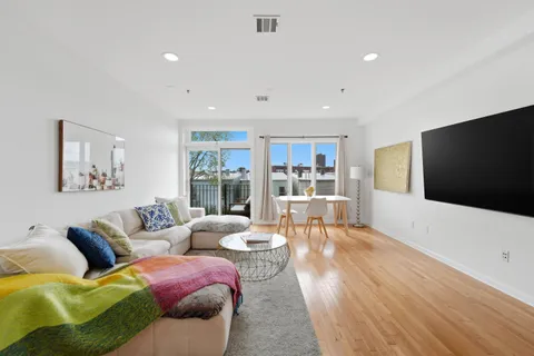 $825,000 | 203-207 Hackensack Plank Road, Unit 5B, Weehawken, NJ 07086