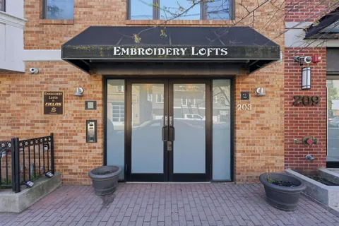 $825,000 | 203-207 Hackensack Plank Road, Unit 5B, Weehawken, NJ 07086