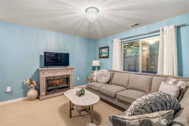 $795,000 | 16239 2nd Place South, Seattle, WA 98148