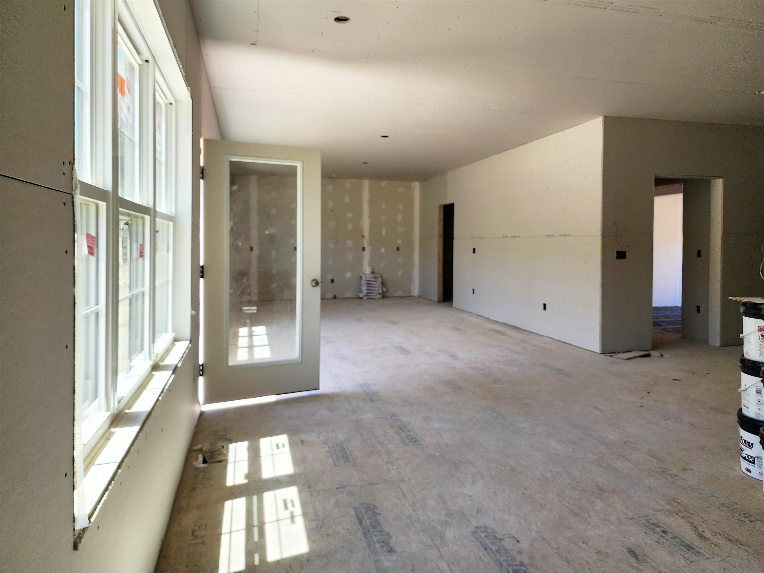 4 Campbell Way Windham, NH 03087 - Photo 12 of 24