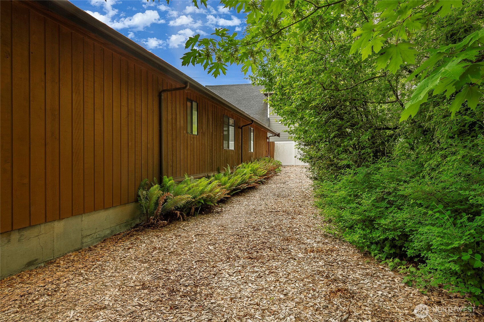 1202 Telegraph Road Bellingham, WA 98226 - Photo 35 of 39 Gallery Image 35