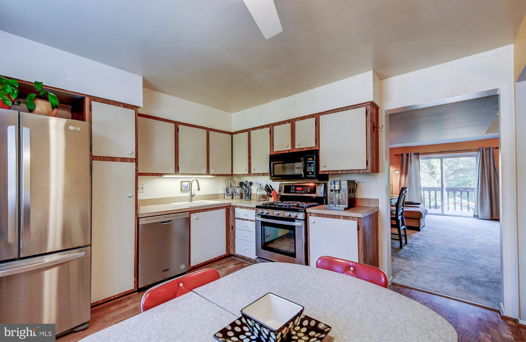 9247 Bellbeck Road Baltimore, MD 21234 - Photo 6 of 28 Brand new dishwasher