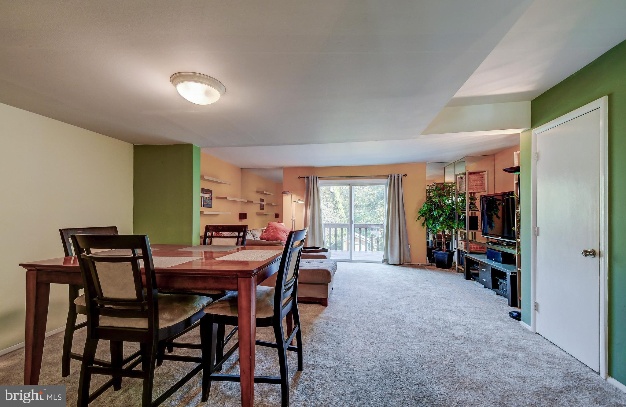 9247 Bellbeck Road Baltimore, MD 21234 - Photo 8 of 28 Bright