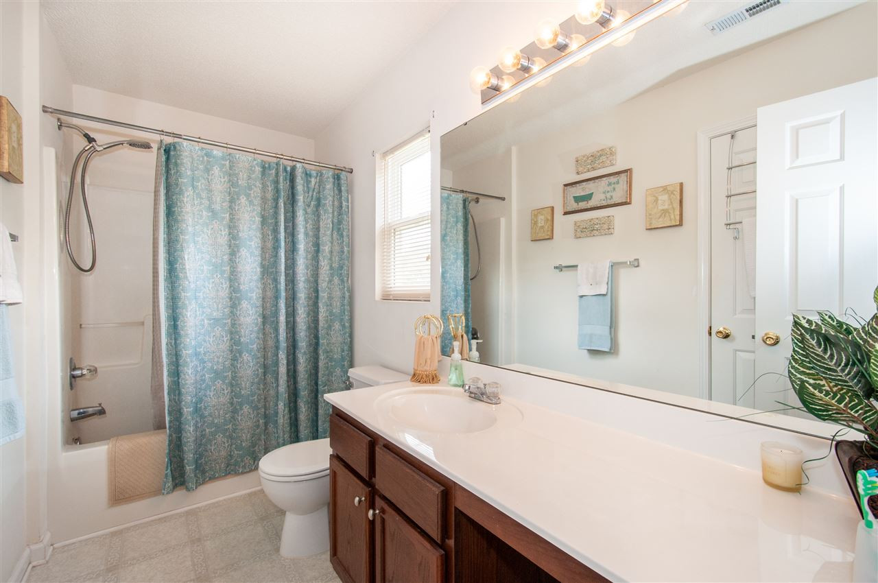 2641 Quarry Ridge Lane Raleigh, NC 27610 - Photo 12 of 23 Master Bath
