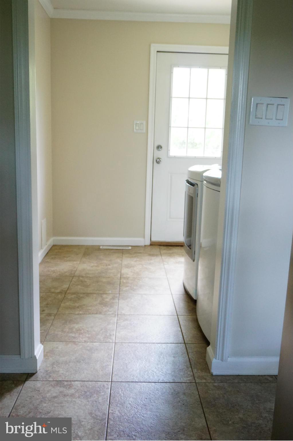 18445 Windmill Point Road Drayden, MD 20630 - Photo 16 of 29 Interior (General)