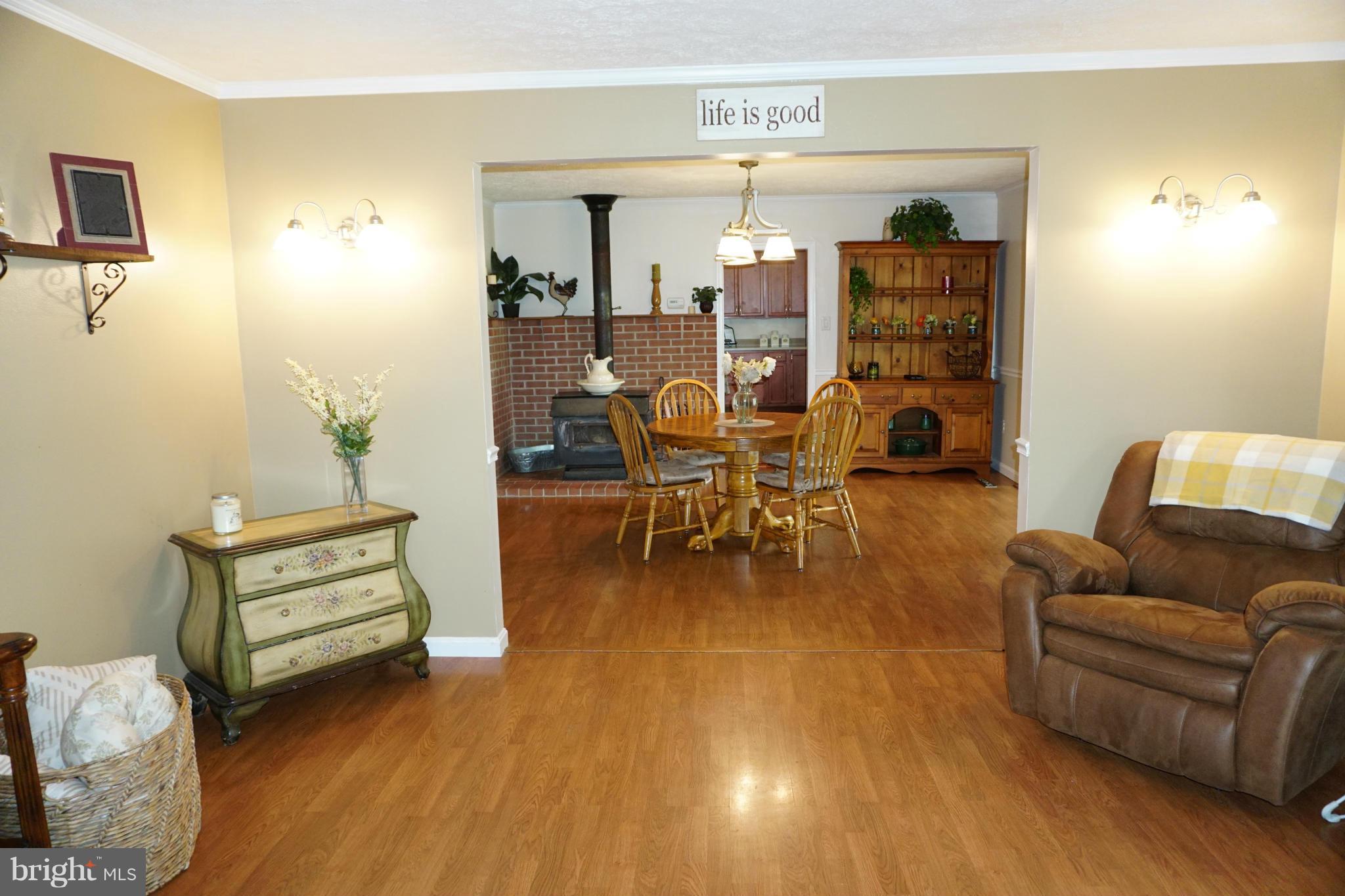 18445 Windmill Point Road Drayden, MD 20630 - Photo 8 of 29 Living Room