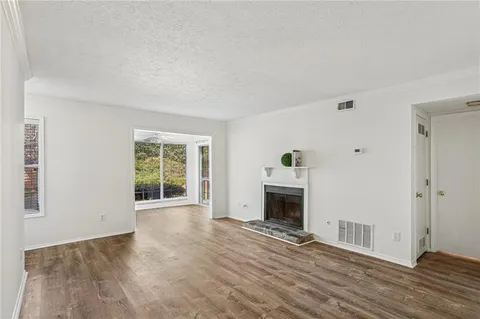 $210,000 | 1601 Countryside Place, Smyrna, GA 30080