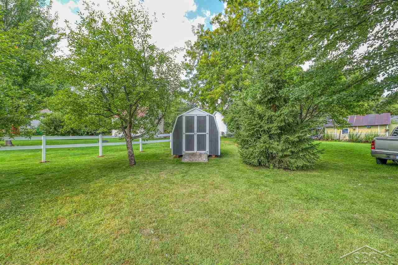 7923 North River Road Freeland, MI 48623 - Photo 28 of 30 50049955-27.JPG