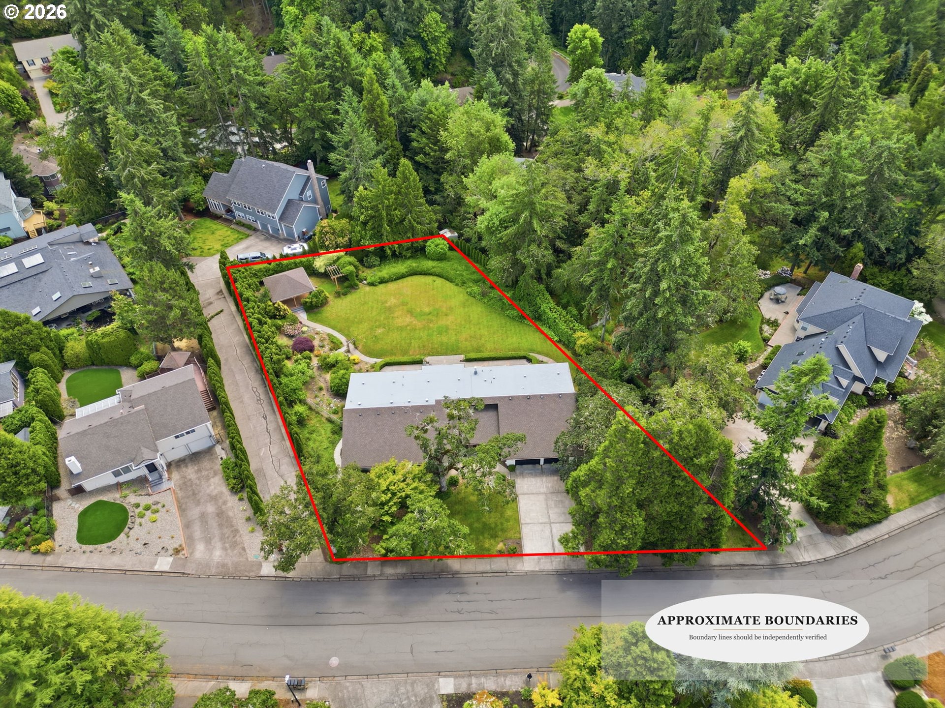 3915 North Shasta Loop Eugene, OR 97405 - Photo 5 of 48