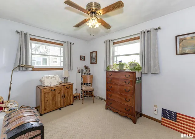 $287,500 | 631 Suncrest Drive, Sherrard, IL 61281