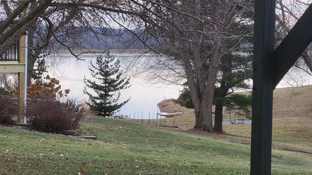 $287,500 | 631 Suncrest Drive, Sherrard, IL 61281