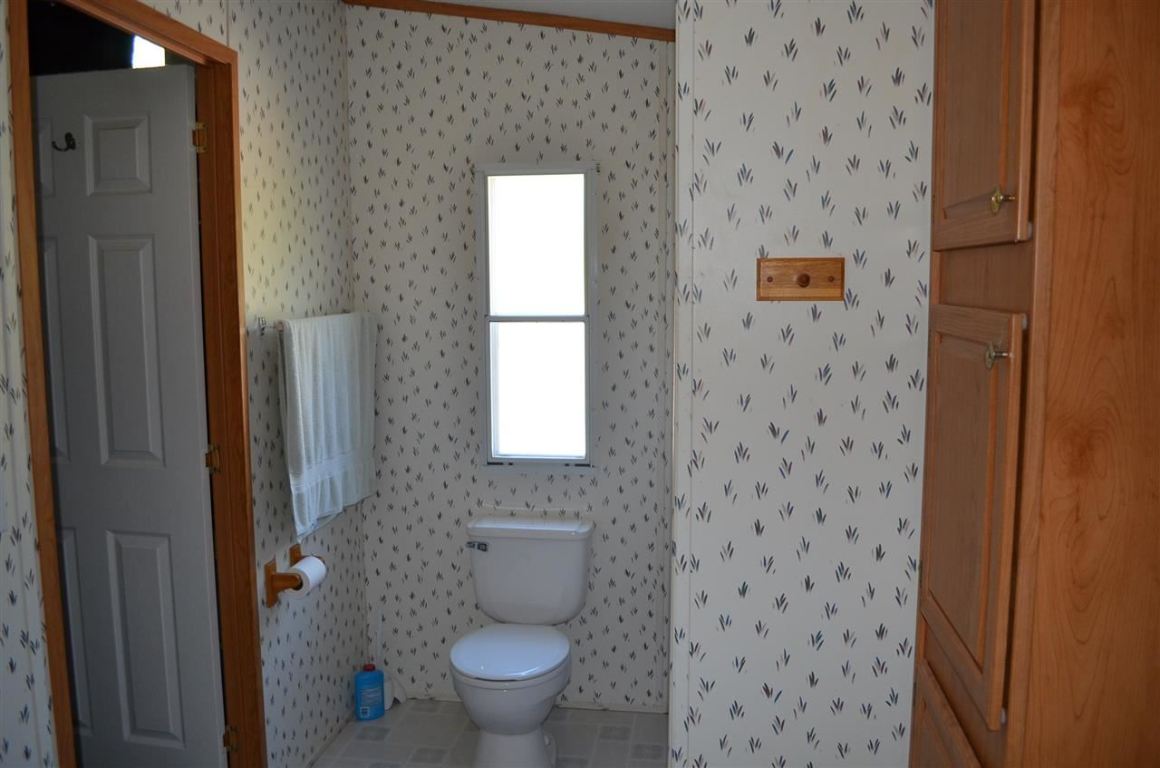 281 Drake Road Donalds, SC 29638 - Photo 11 of 34