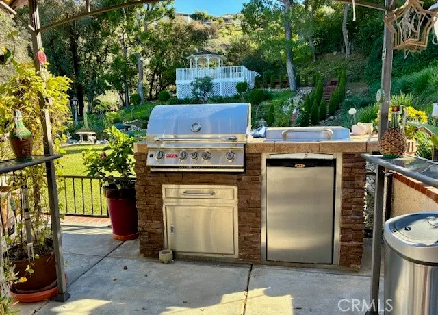 a view of a garden with a fountain