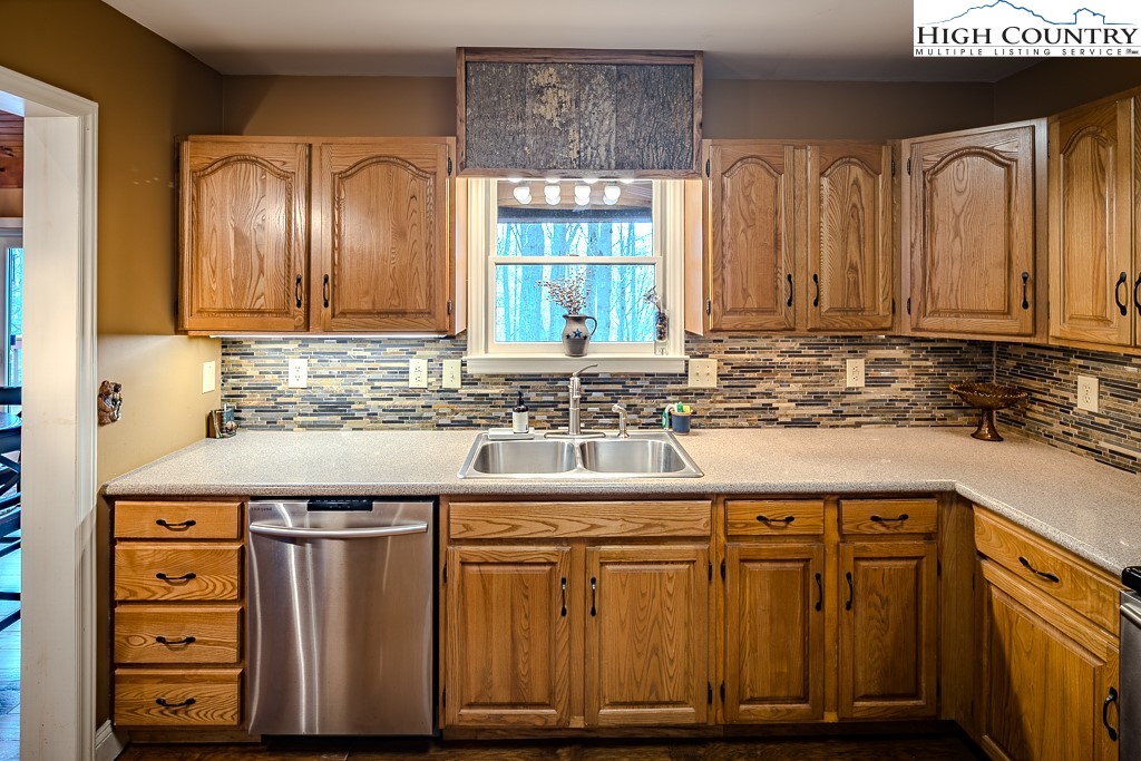 423 Old Keller Farm Road Boone, NC 28607 - Photo 16 of 32 Gallery Image 16