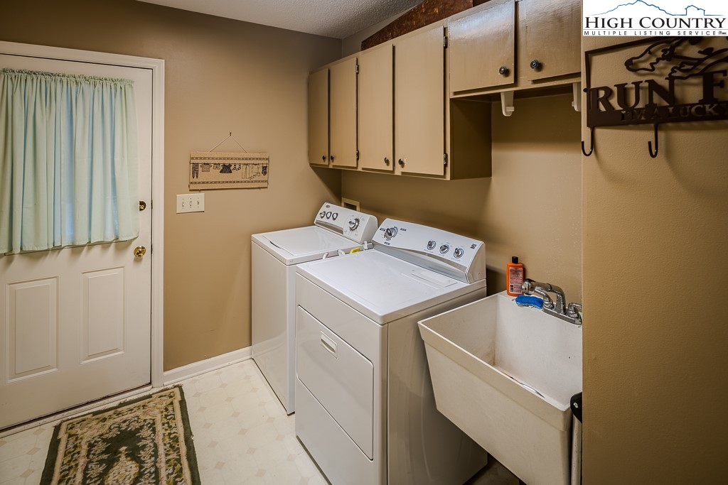 423 Old Keller Farm Road Boone, NC 28607 - Photo 21 of 32 Gallery Image 21