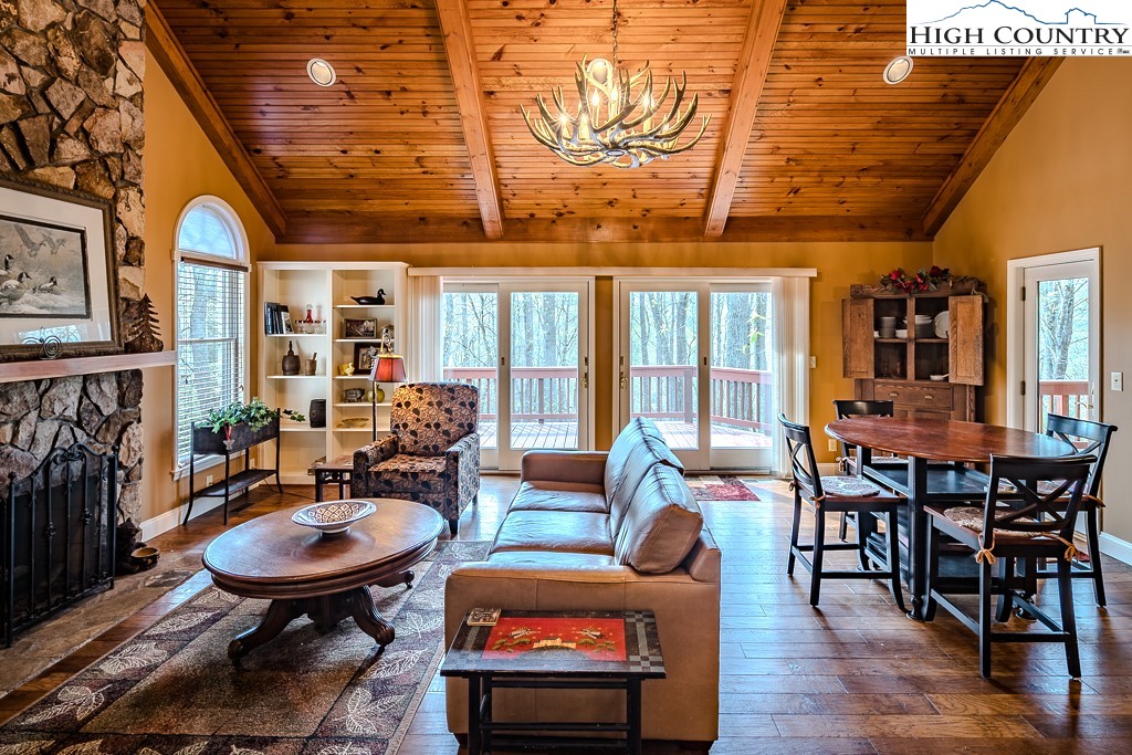 423 Old Keller Farm Road Boone, NC 28607 - Photo 5 of 32 Gallery Image 5