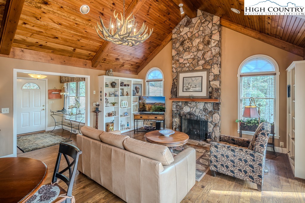 423 Old Keller Farm Road Boone, NC 28607 - Photo 8 of 32 Gallery Image 8
