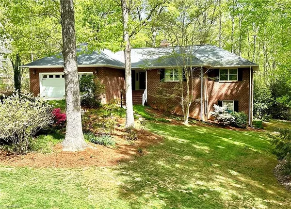 $425,000 | 2649 Hickory Drive, Asheboro, NC 27205
