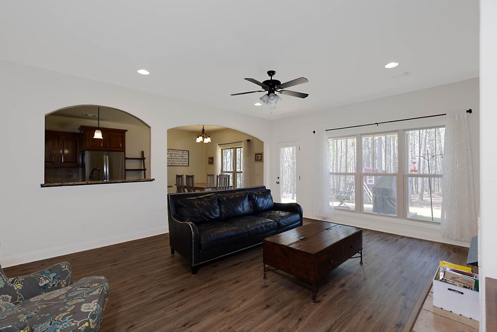 2074 Calhoun Road Hamilton, GA 31811 - Photo 9 of 45